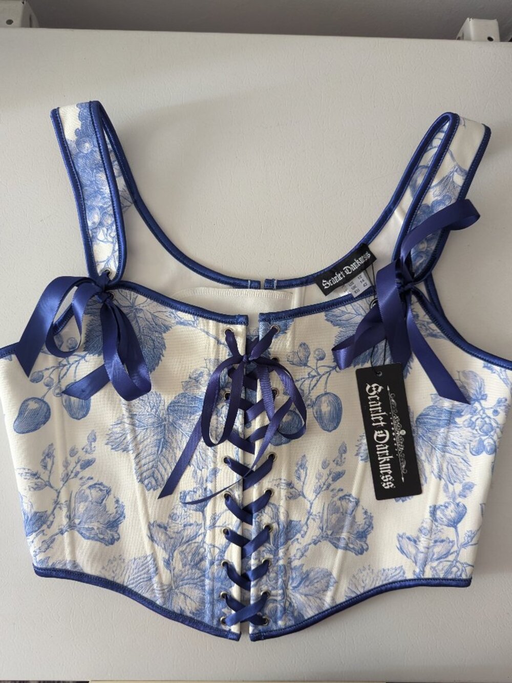 NWT Scarlett Darkness Floral Corset